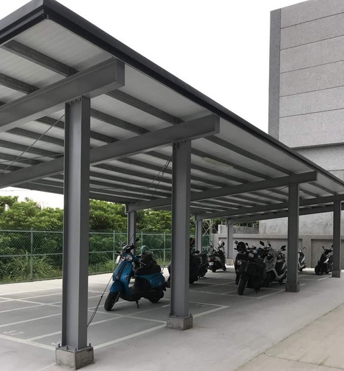 鋼構車棚