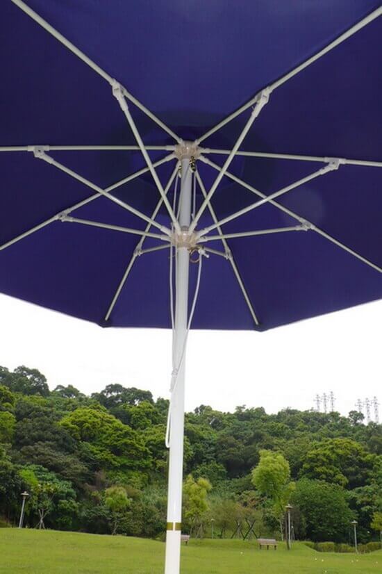 咖啡桌洋傘